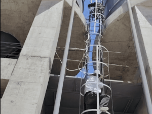 致敬戰(zhàn)斗在寧夏YGM175生產(chǎn)線的不畏高溫安裝人員！