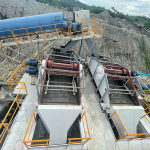 礦石破碎生產(chǎn)線(xiàn)需要哪些設(shè)備 生產(chǎn)線(xiàn)加工步驟需要了解一下