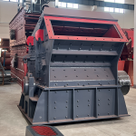 反擊式破碎機(jī)/反擊式破碎機(jī)價(jià)格/多少錢(qián)