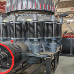 圓錐破碎機如何選擇，選對品牌 保證質(zhì)量是重點